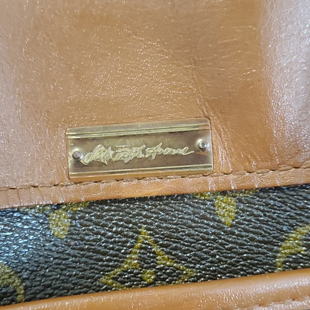 Louis Vuitton Vintage Bag with COA - Picture 16 of 16